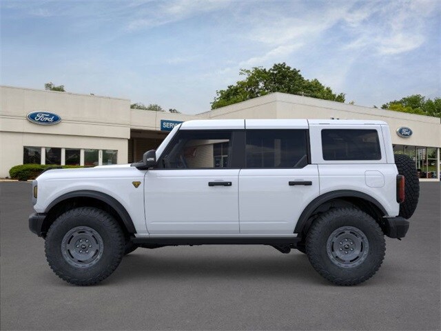 2025 Ford Bronco Badlands photo 3