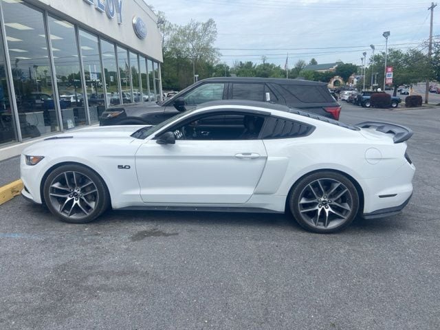 2016 Ford Mustang Coupe 