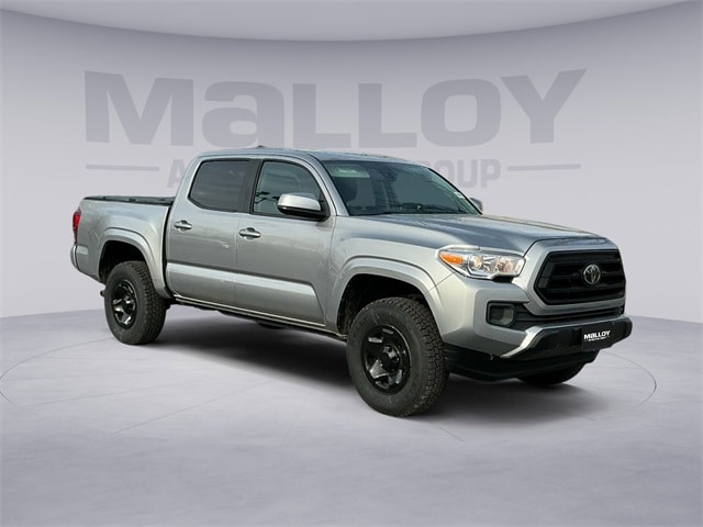 2020 Toyota Tacoma SR's photo