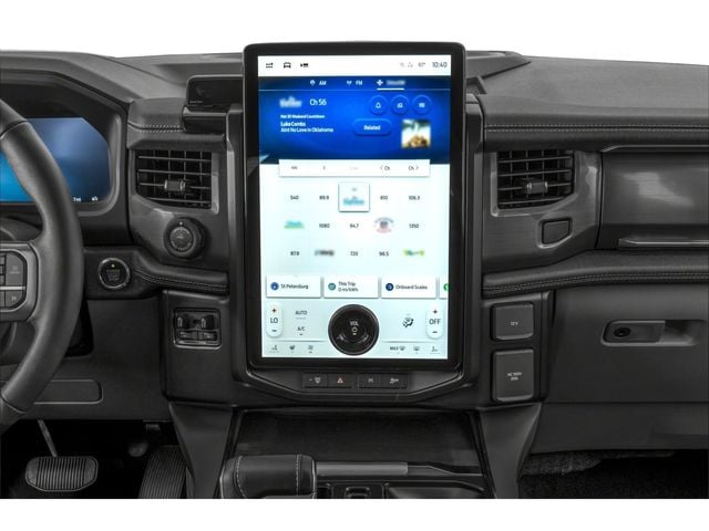 2025 Ford F-150 Lightning Flash - Photo 7