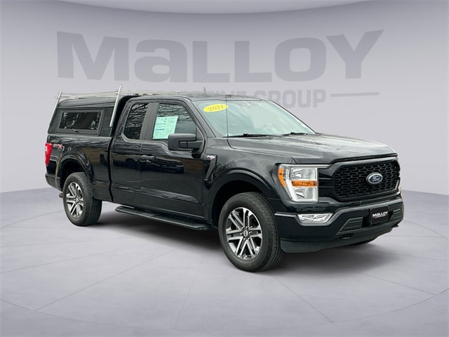 2021 Ford F-150 XL's photo