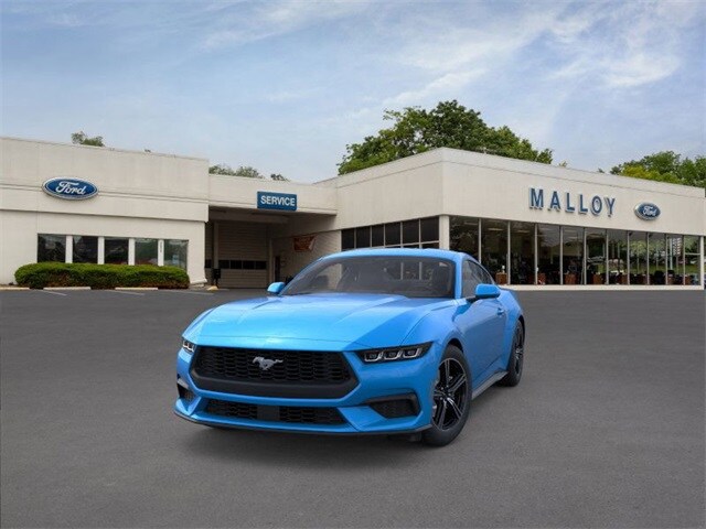2025 Ford Mustang EcoBoost photo 2