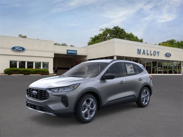 2026 Ford Escape ST-Line's photo