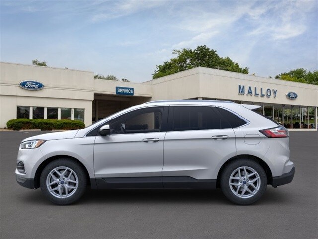 2023 Ford Edge SEL photo 3