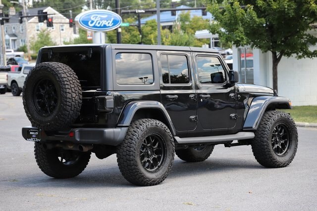 2019 Jeep Wrangler Unlimited Sahara photo 4
