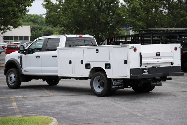2024 Ford F-550 XL photo 2