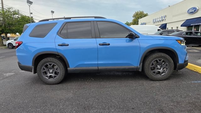 2024 Honda Pilot TrailSport AWD's photo