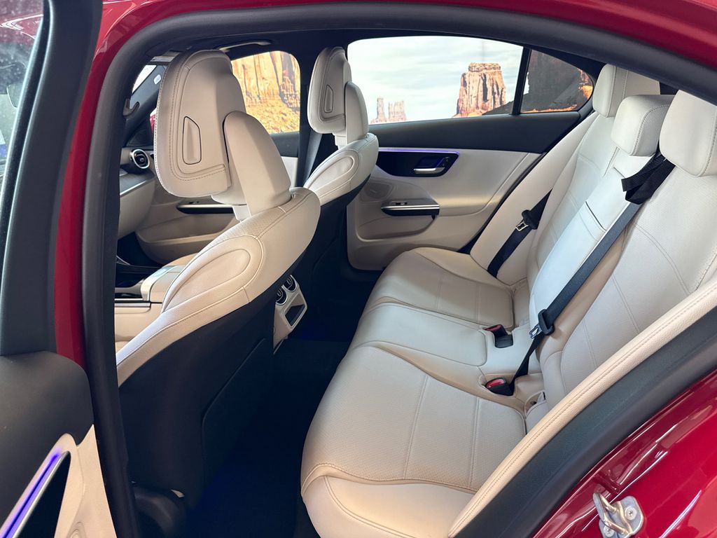 2025 Mercedes-Benz C-Class Sedan C 300 - Photo 16