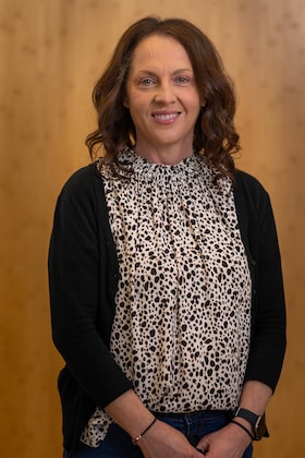 Staff member Amy Hind from 2fc533860345