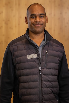 Staff member Rodolfo Mambo from 2fc533860345