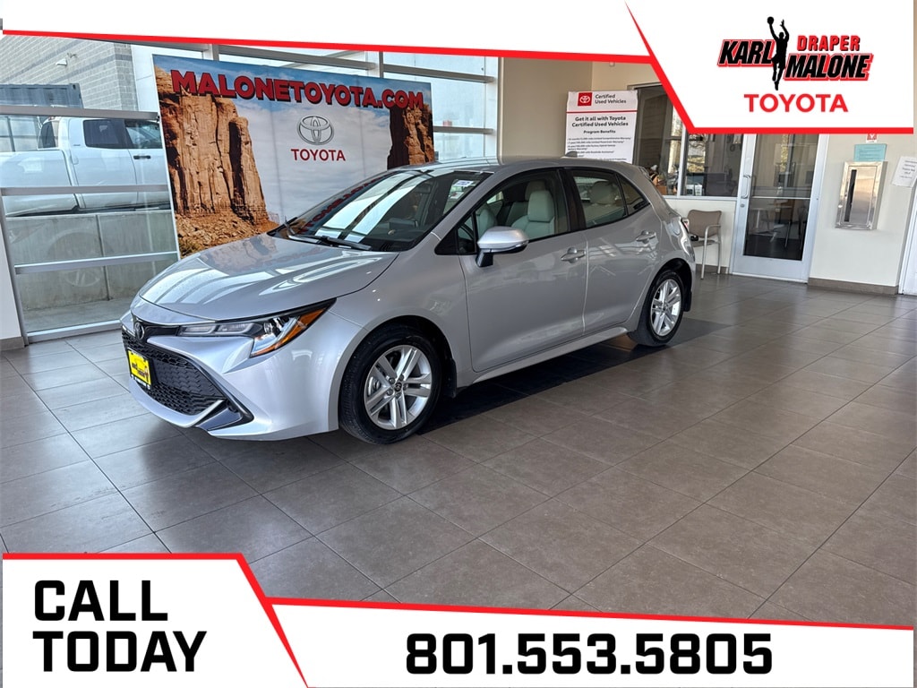 2019 Toyota Corolla Hatchback SE's photo