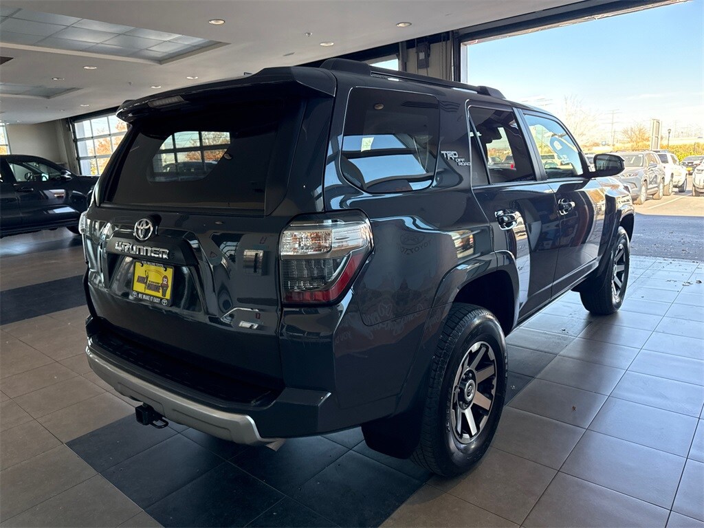 2024 Toyota 4Runner TRD Off-Road photo 4