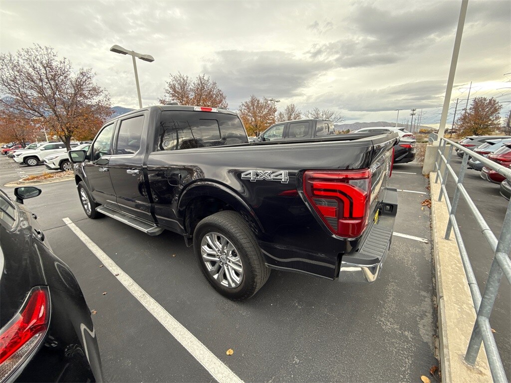 2025 Ford F-150 Lariat photo 2
