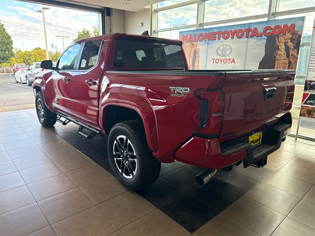2025 Toyota Tacoma TRD Sport photo 2