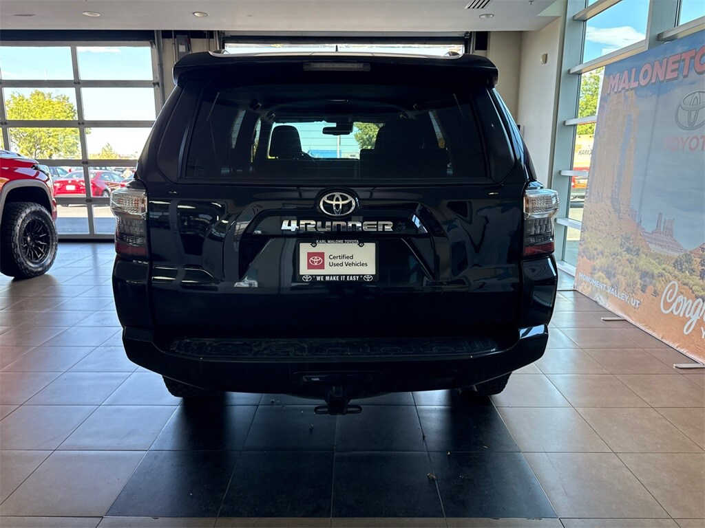 2024 Toyota 4Runner SR5 photo 3