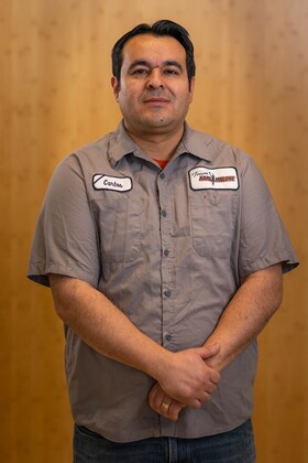 Staff member Carlos Lomoni from 27be5a3a26d3