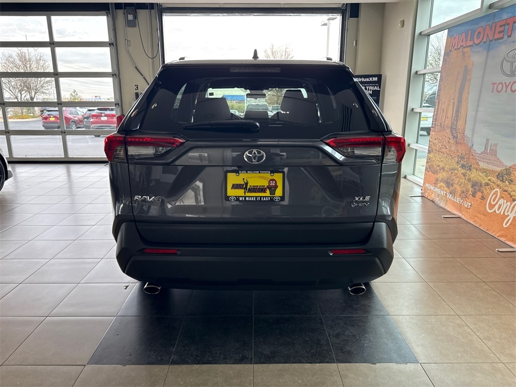 Used 2025 Toyota RAV4 Hybrid XLE SUV