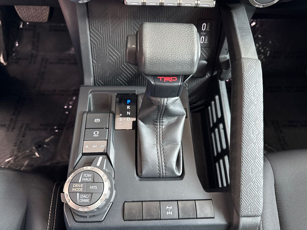 2024 Toyota Tacoma TRD Off Road - Photo 19