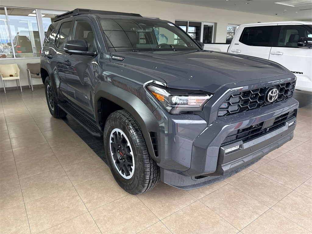 2025 Toyota 4Runner TRD Off-Road Premium photo 2