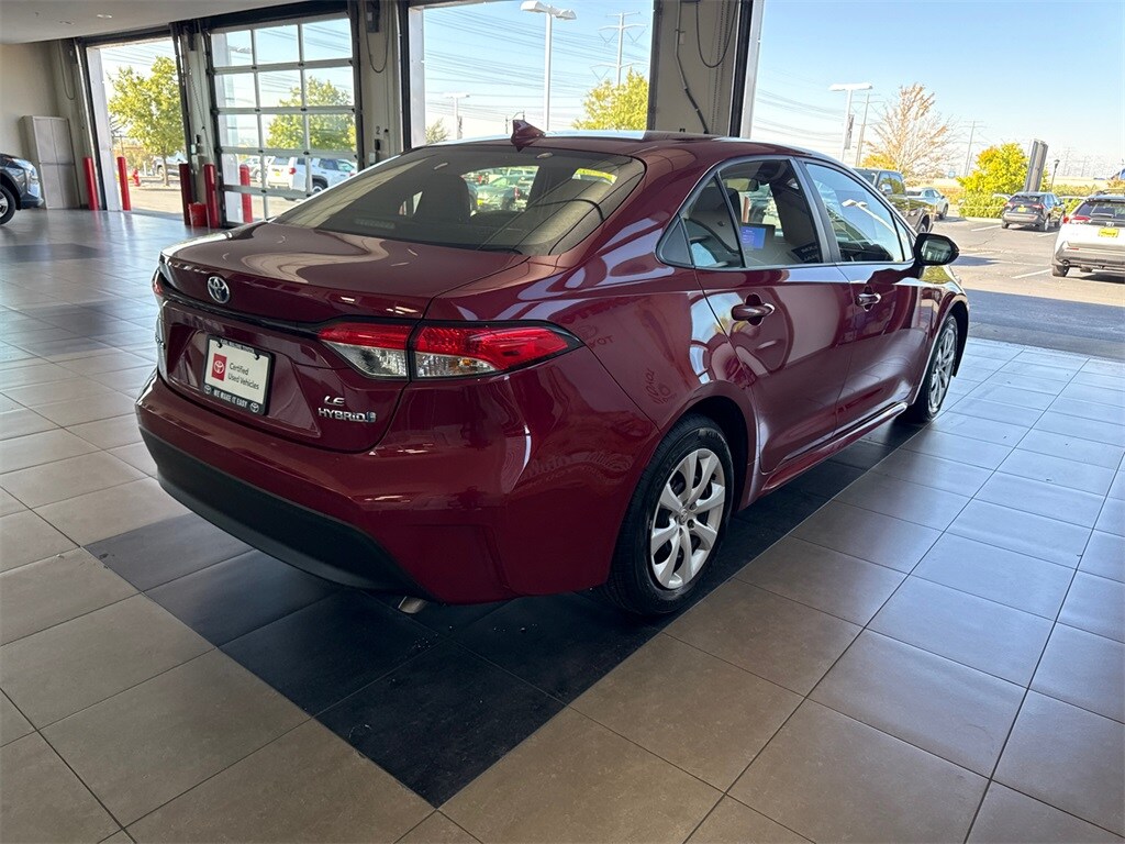 2024 Toyota Corolla Hybrid photo 4