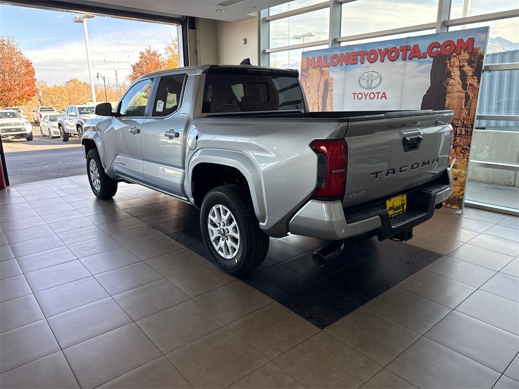 2025 Toyota Tacoma SR5 photo 2