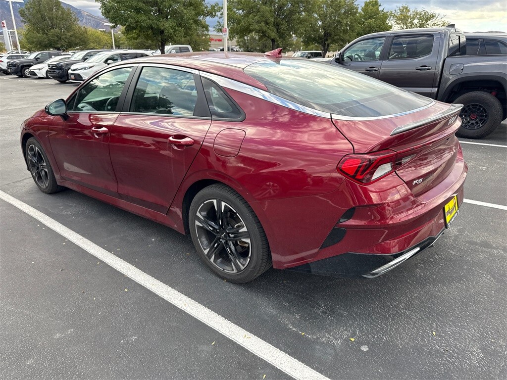 2022 Kia K5 GT-Line photo 2