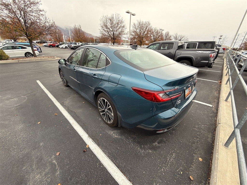 2025 Toyota Camry XSE photo 2
