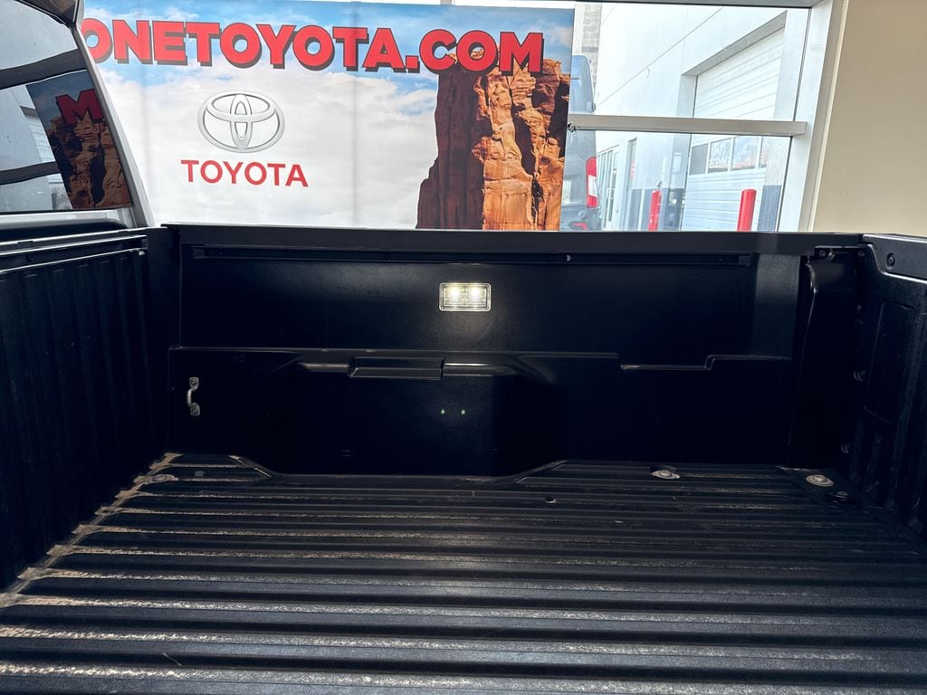 2024 Toyota Tacoma TRD Off Road - Photo 9
