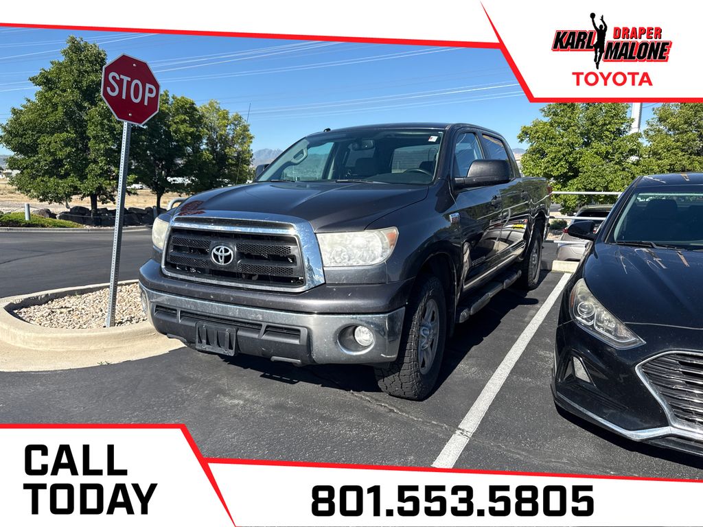 2013 Toyota Tundra 5.7 Auto 4WD FFV Tundra Grade Crew Max's photo