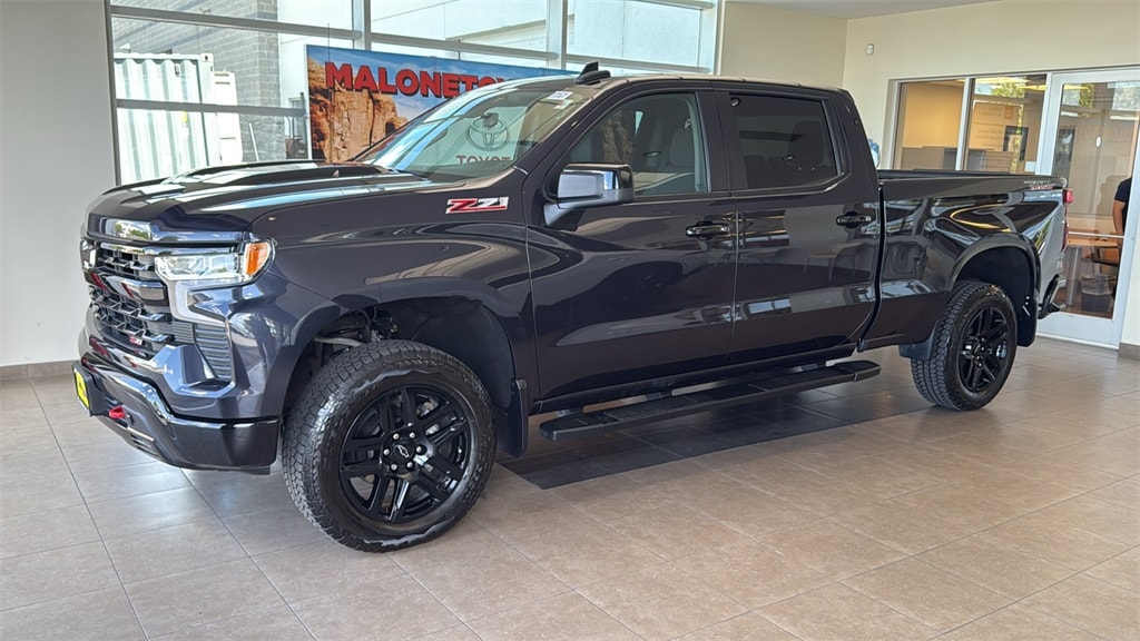 Used 2024 Chevrolet Silverado 1500 LT Trail Boss with VIN 3GCPDFEK3RG139211 for sale in Draper, UT