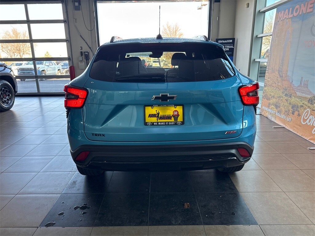 2025 Chevrolet Trax photo 3