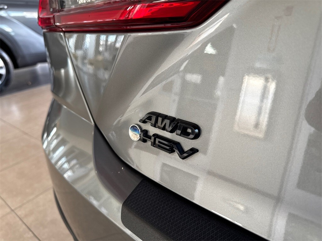 2025 Toyota Camry XSE photo 2