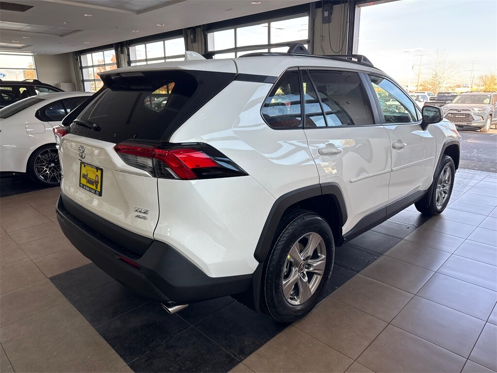 2020 Toyota Tacoma TRD Sport V6 photo 3