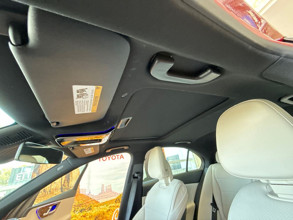 2025 Mercedes-Benz C-Class Sedan C 300 - Photo 24