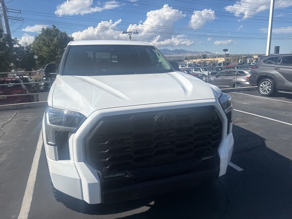 2024 Toyota Tundra Limited photo 3