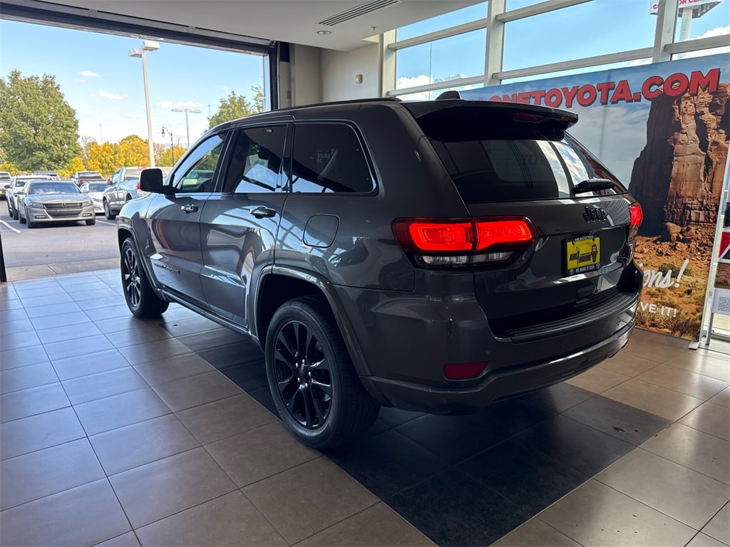 Used 2019 Jeep Grand Cherokee Altitude with VIN 1C4RJEAG0KC597780 for sale in Draper, UT