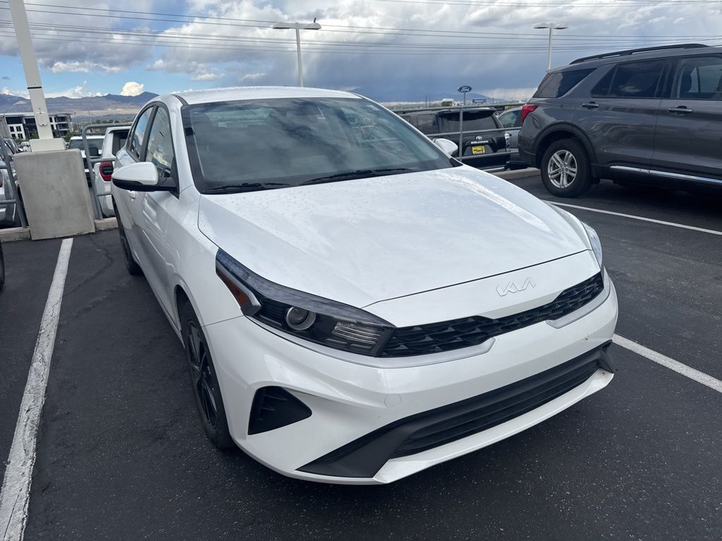 Used 2023 Kia Forte LXS with VIN 3KPF24AD6PE553038 for sale in Draper, UT