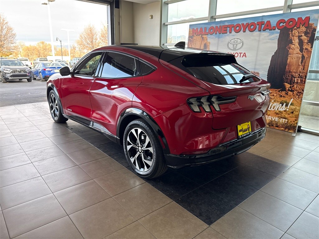 2021 Ford Mustang Mach-E Premium photo 2