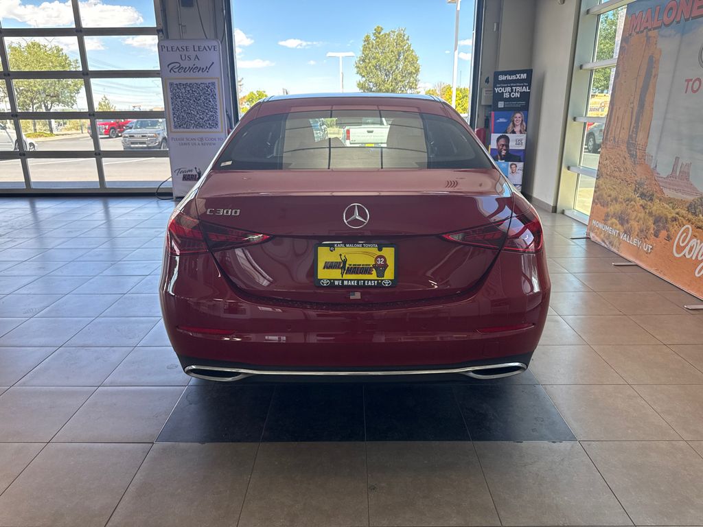 2025 Mercedes-Benz C-Class Sedan C 300 - Photo 7