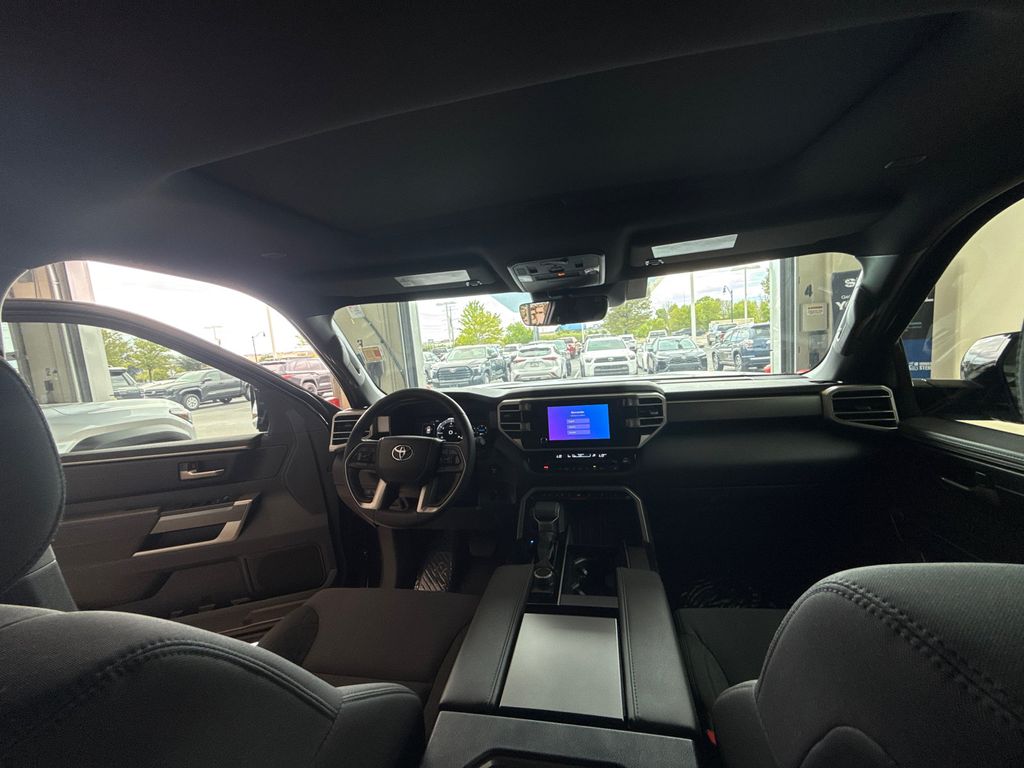 2025 Toyota Sequoia SR5 - Photo 25