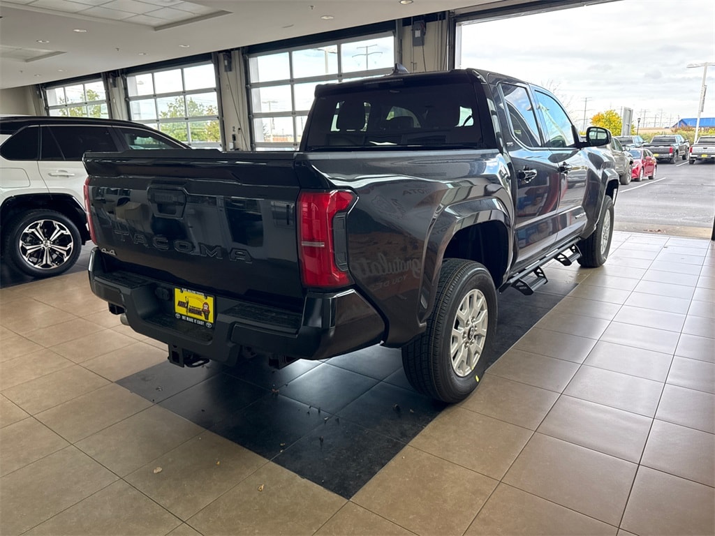 New 2025 Toyota Tacoma SR5 Truck Double Cab