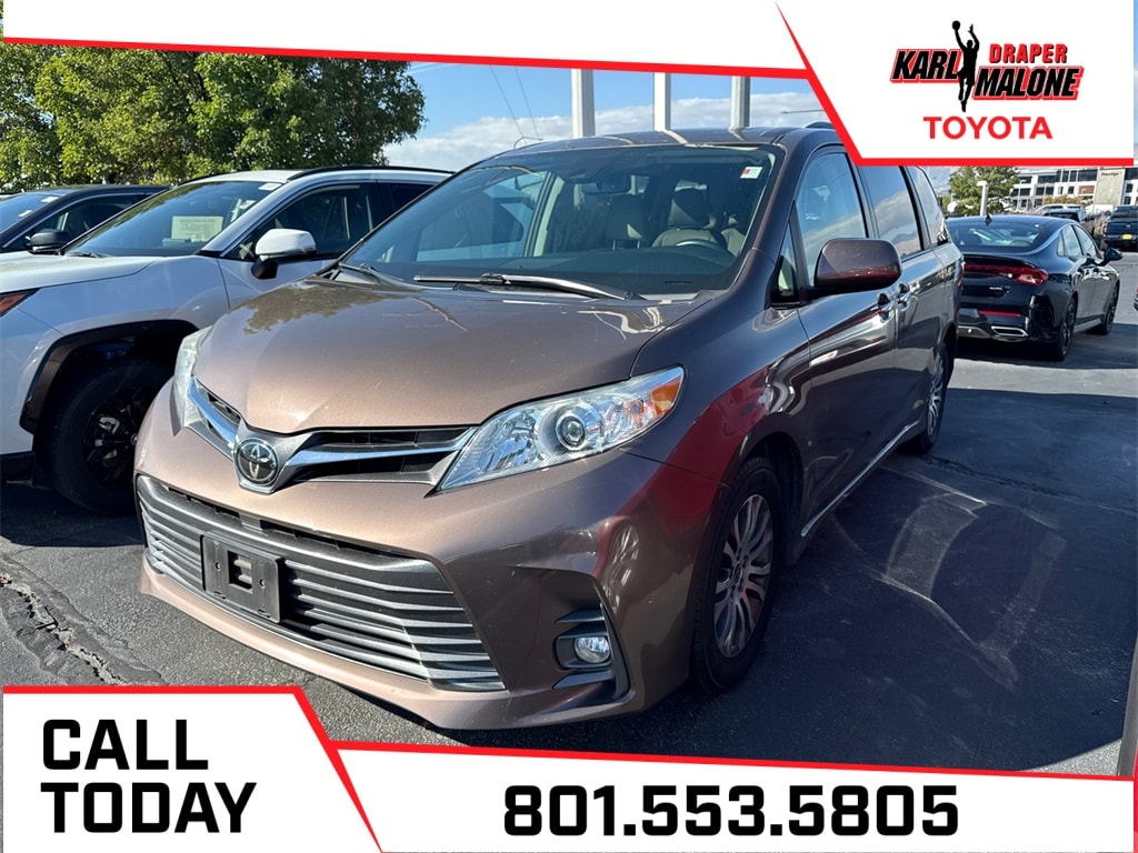 Used 2020 Toyota Sienna XLE 8 Passenger Van