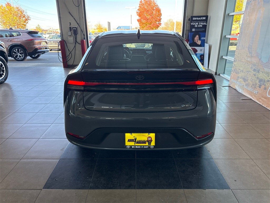 2024 Toyota Prius Limited photo 3