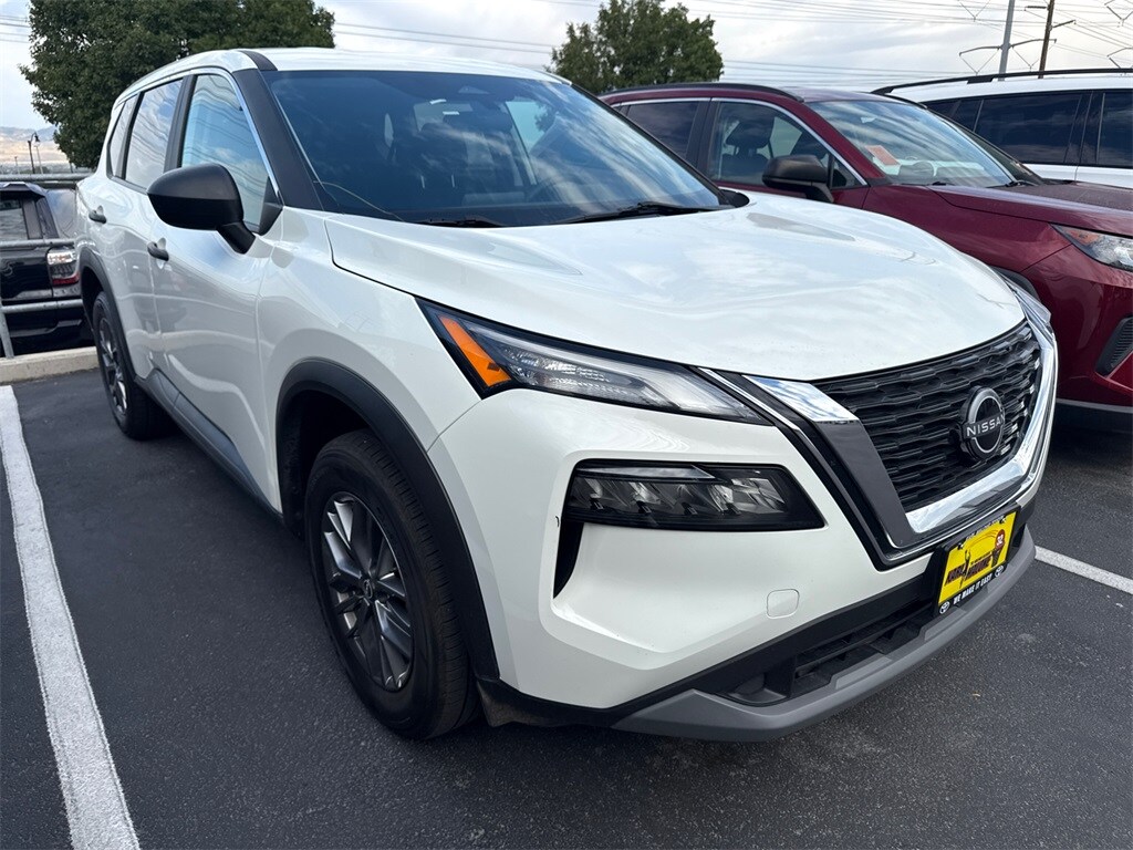 2023 Nissan Rogue S photo 4