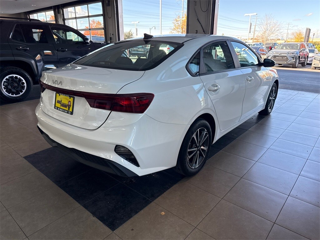 Used 2024 Kia Forte LXS Sedan