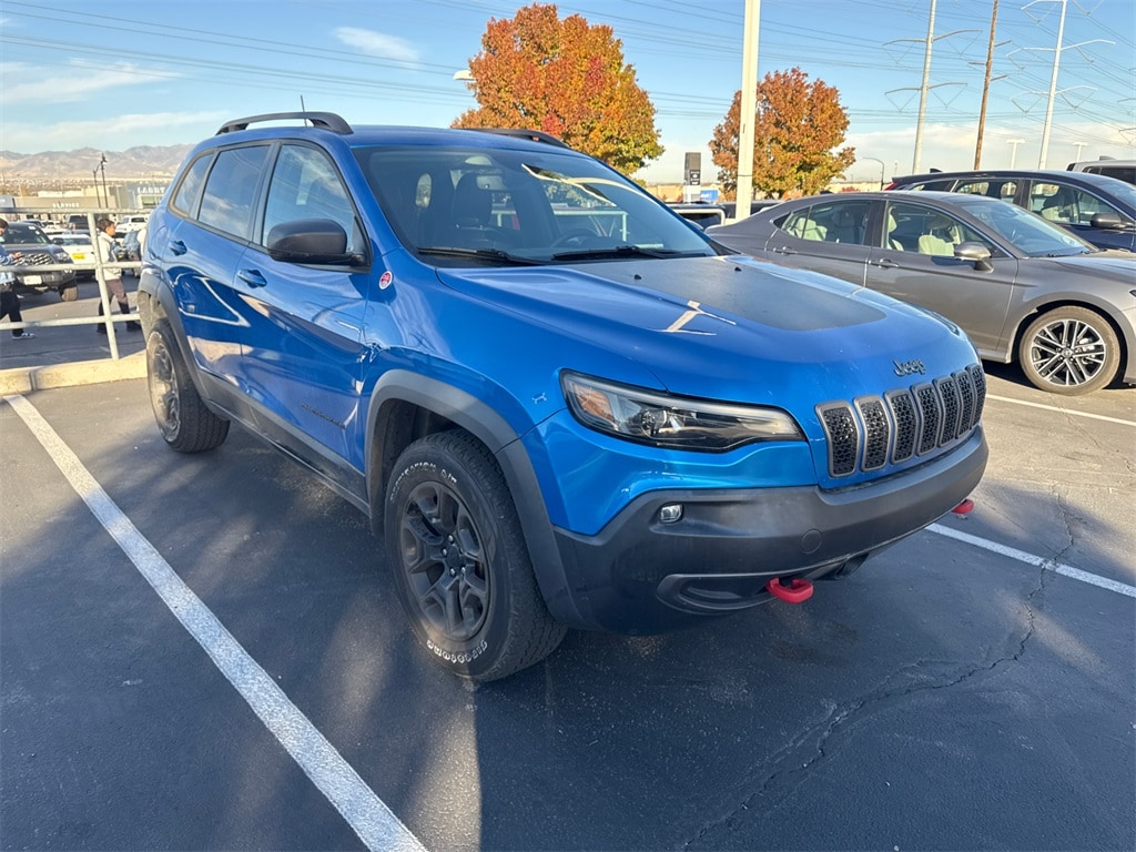 Used 2021 Jeep Cherokee Trailhawk SUV