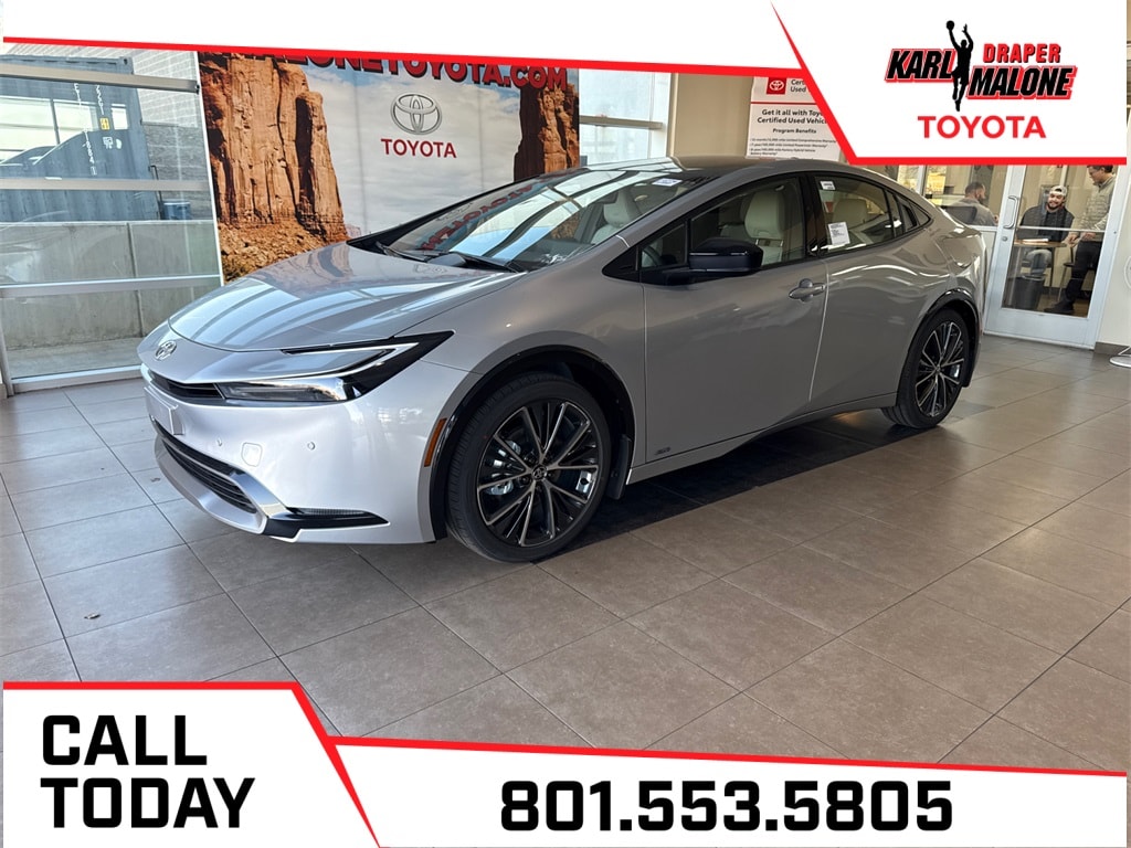 2026 Toyota Prius XLE's photo