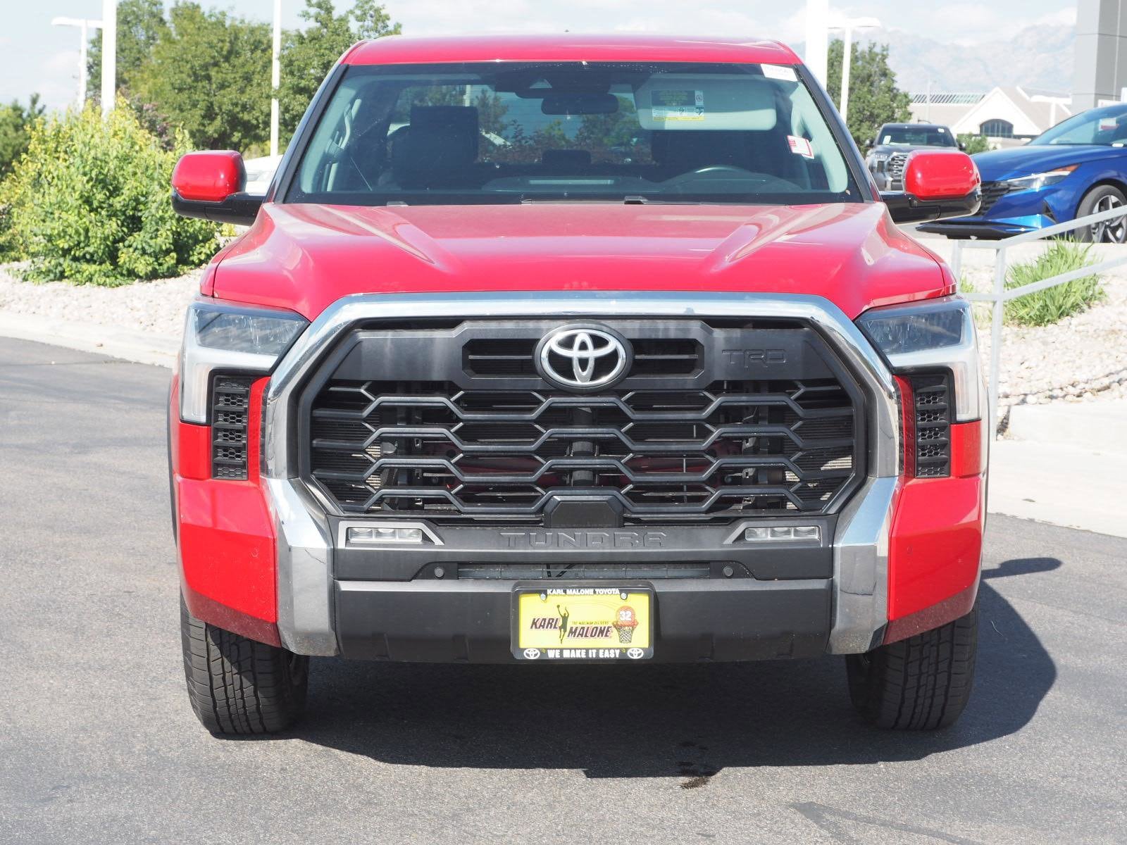 Used 2022 Toyota Tundra SR5 with VIN 5TFLA5DB3NX029266 for sale in Draper, UT