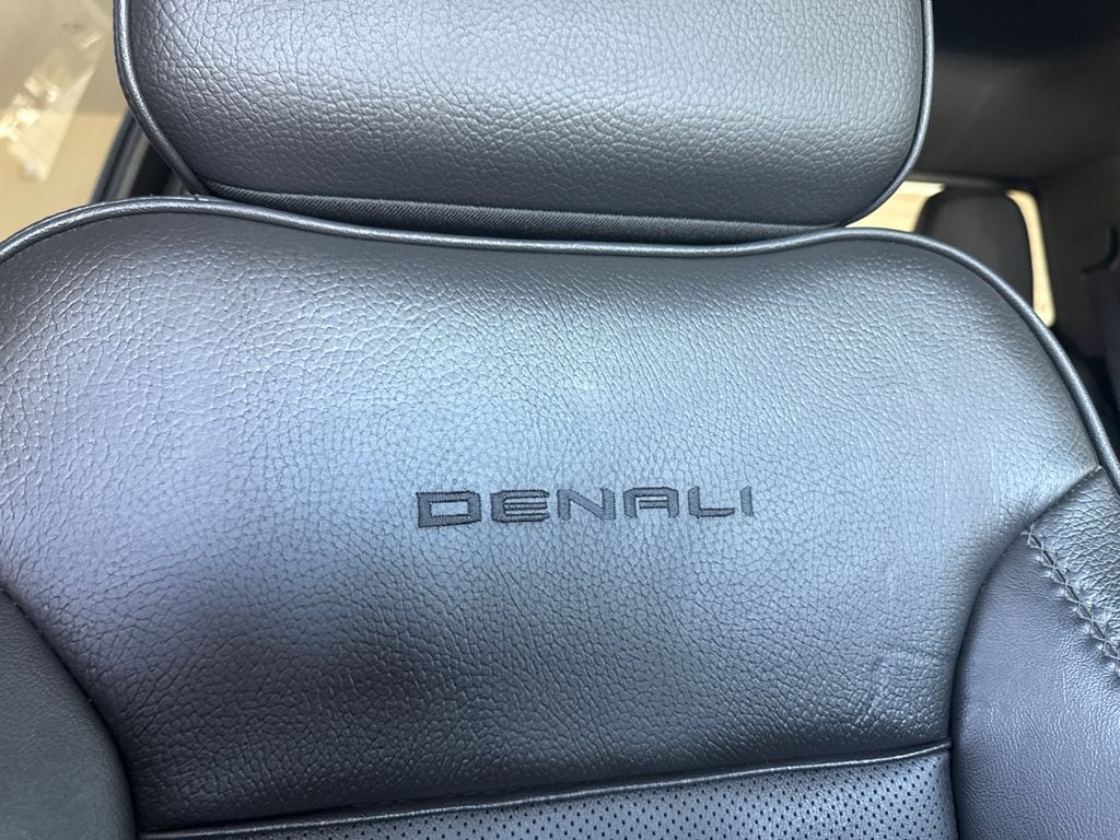 2025 GMC Sierra 3500HD Denali - Photo 20