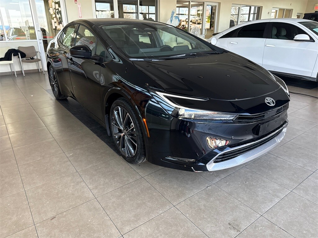 2026 Toyota Tundra Limited photo 4